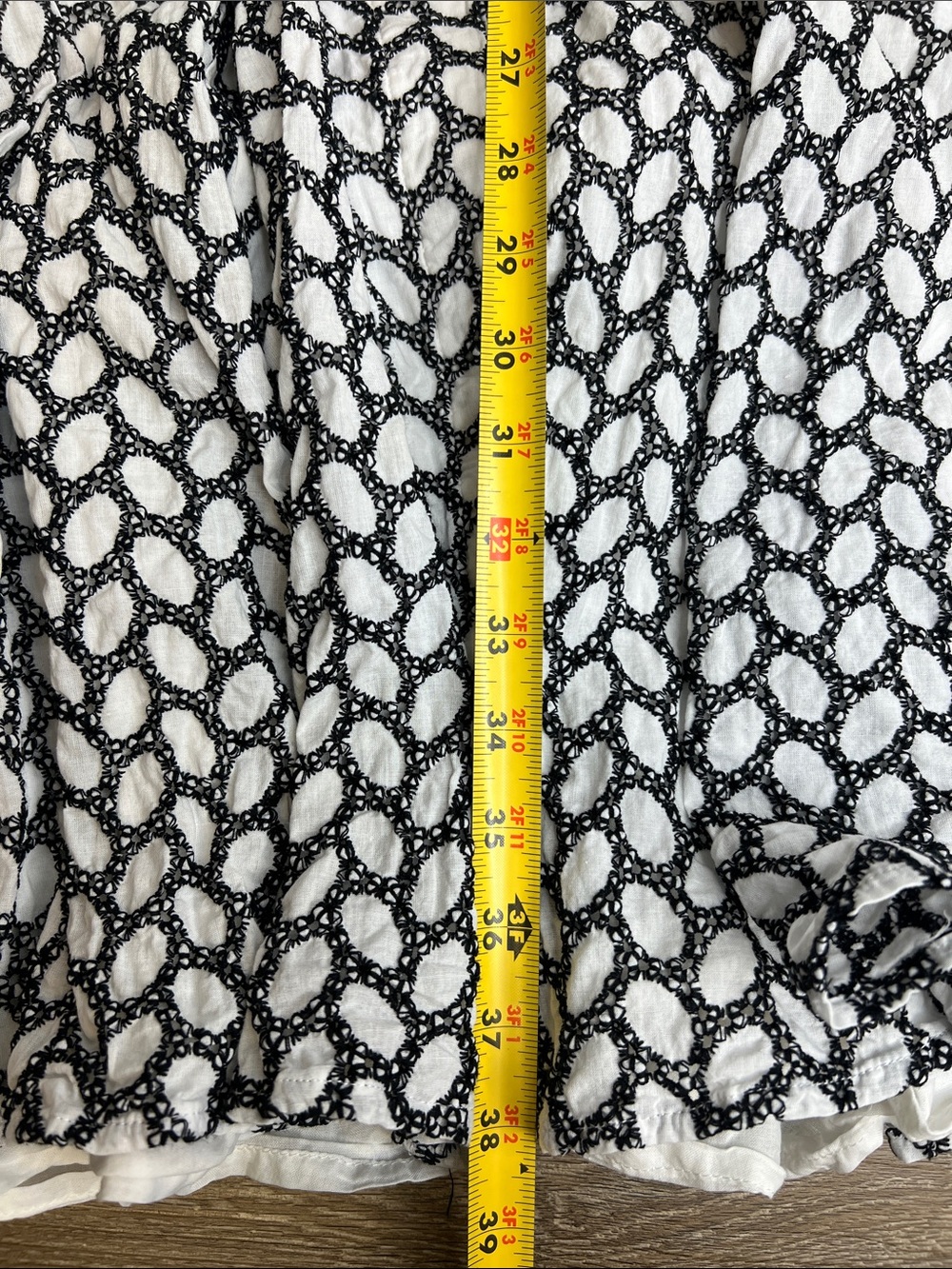 Calvin Klein Eyelet Shirt Dress Size 10 Black & White Belted Cotton Dress - Picture 13 of 13